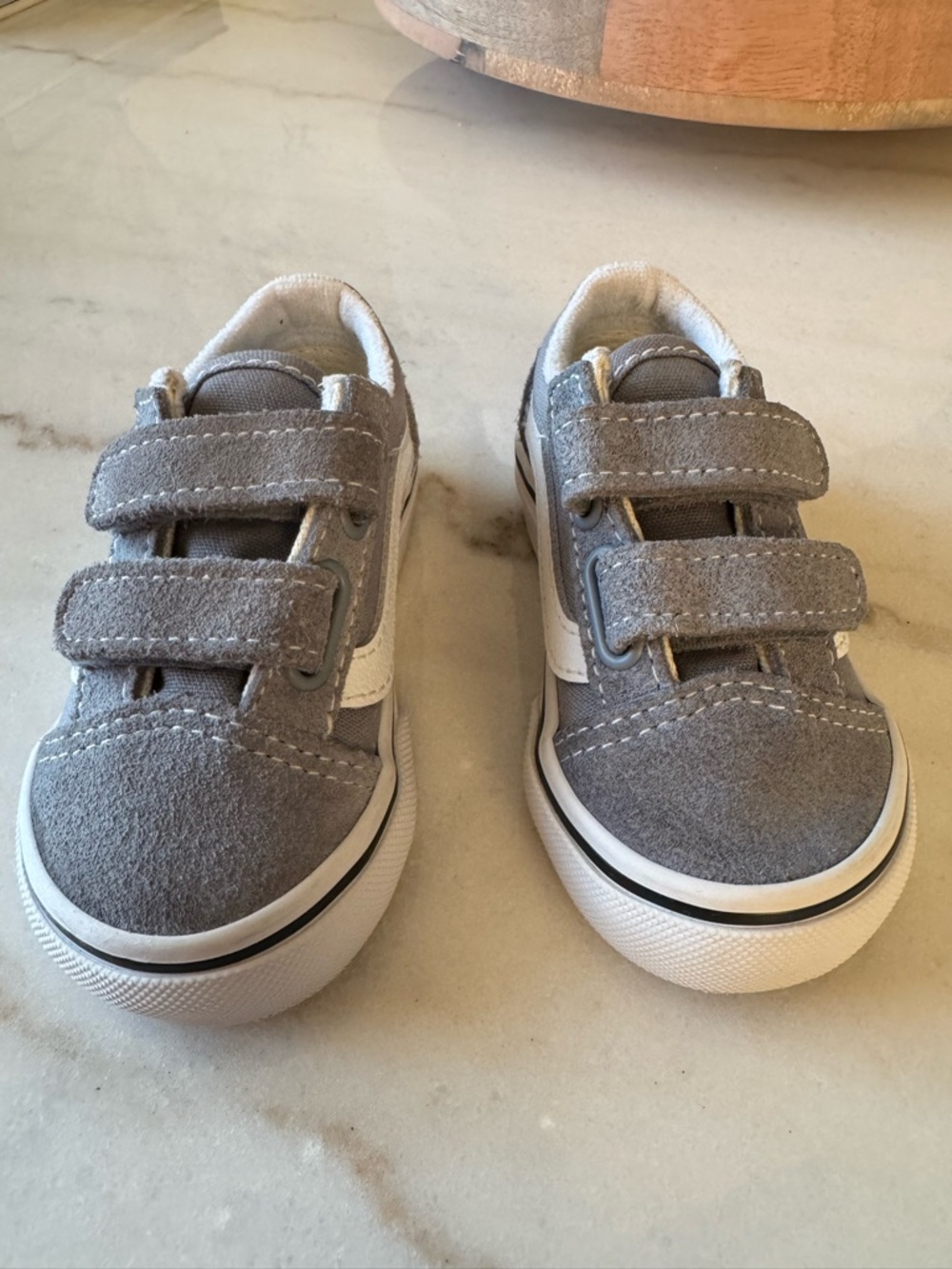 Vans Old Skool V Toddler Size 5 Gray White Velcro Sneakers